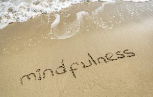 UAMS برای ارائه برنامه کاهش استرس مبتنی بر ذهن آگاهی مجازی (MBSR) ، از ماه ژوئیه شروع می شود UAMS برای ارائه برنامه کاهش استرس مبتنی بر ذهن آگاهی مجازی (MBSR) ، از ماه ژوئیه شروع می شود